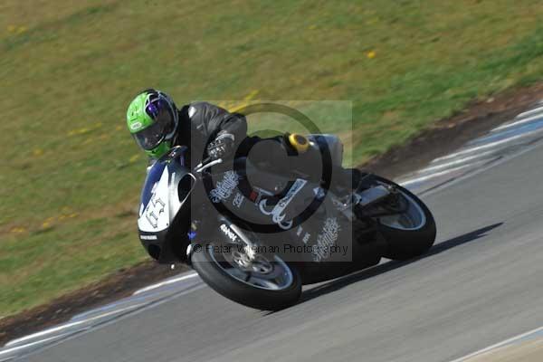 Motorcycle action photographs;donington;donington park leicestershire;donington photographs;event digital images;eventdigitalimages;no limits trackday;peter wileman photography;trackday;trackday digital images;trackday photos