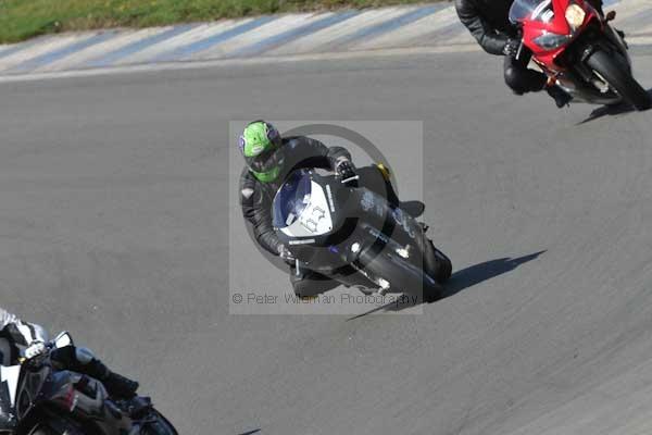 Motorcycle action photographs;donington;donington park leicestershire;donington photographs;event digital images;eventdigitalimages;no limits trackday;peter wileman photography;trackday;trackday digital images;trackday photos