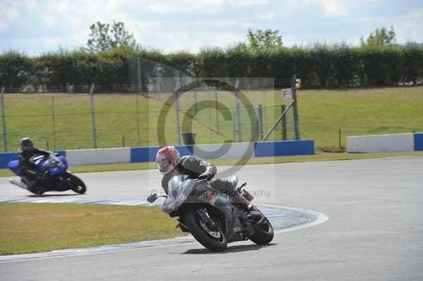 Motorcycle action photographs;donington;donington park leicestershire;donington photographs;event digital images;eventdigitalimages;no limits trackday;peter wileman photography;trackday;trackday digital images;trackday photos