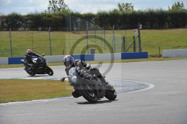 Motorcycle action photographs;donington;donington park leicestershire;donington photographs;event digital images;eventdigitalimages;no limits trackday;peter wileman photography;trackday;trackday digital images;trackday photos