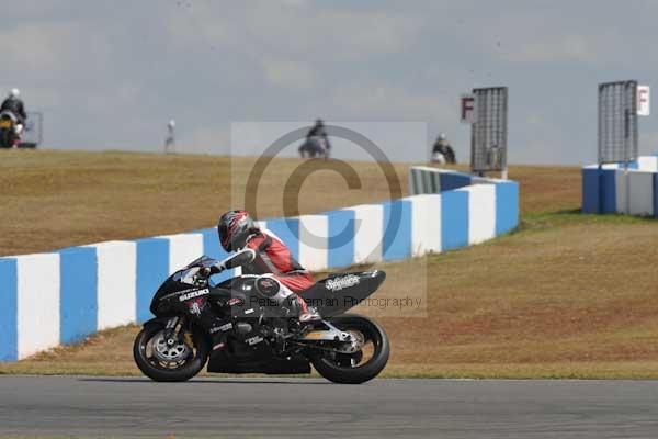 Motorcycle action photographs;donington;donington park leicestershire;donington photographs;event digital images;eventdigitalimages;no limits trackday;peter wileman photography;trackday;trackday digital images;trackday photos