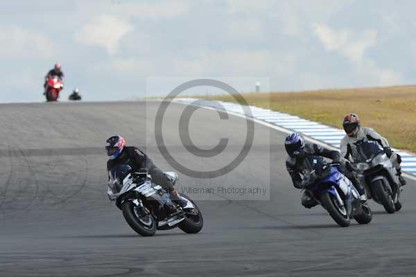 Motorcycle action photographs;donington;donington park leicestershire;donington photographs;event digital images;eventdigitalimages;no limits trackday;peter wileman photography;trackday;trackday digital images;trackday photos