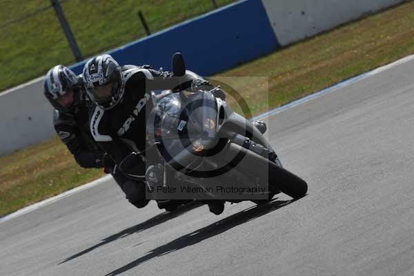 Motorcycle action photographs;donington;donington park leicestershire;donington photographs;event digital images;eventdigitalimages;no limits trackday;peter wileman photography;trackday;trackday digital images;trackday photos