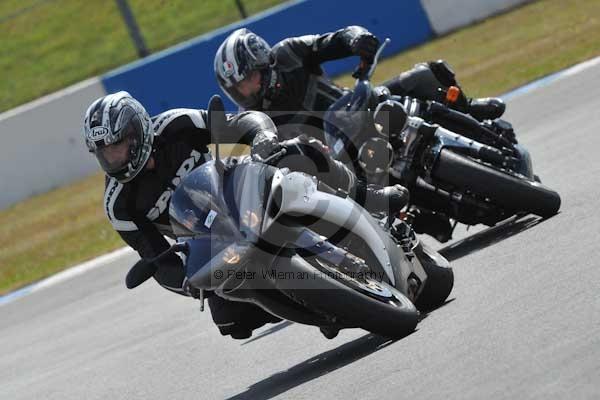 Motorcycle action photographs;donington;donington park leicestershire;donington photographs;event digital images;eventdigitalimages;no limits trackday;peter wileman photography;trackday;trackday digital images;trackday photos