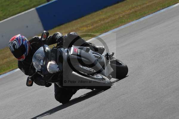 Motorcycle action photographs;donington;donington park leicestershire;donington photographs;event digital images;eventdigitalimages;no limits trackday;peter wileman photography;trackday;trackday digital images;trackday photos