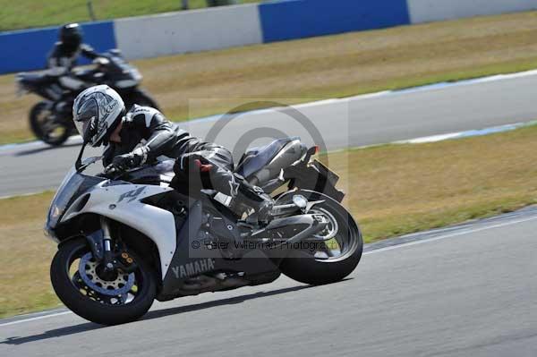 Motorcycle action photographs;donington;donington park leicestershire;donington photographs;event digital images;eventdigitalimages;no limits trackday;peter wileman photography;trackday;trackday digital images;trackday photos