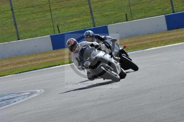 Motorcycle action photographs;donington;donington park leicestershire;donington photographs;event digital images;eventdigitalimages;no limits trackday;peter wileman photography;trackday;trackday digital images;trackday photos