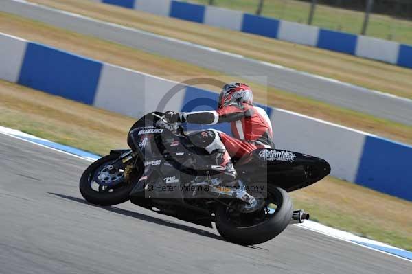 Motorcycle action photographs;donington;donington park leicestershire;donington photographs;event digital images;eventdigitalimages;no limits trackday;peter wileman photography;trackday;trackday digital images;trackday photos