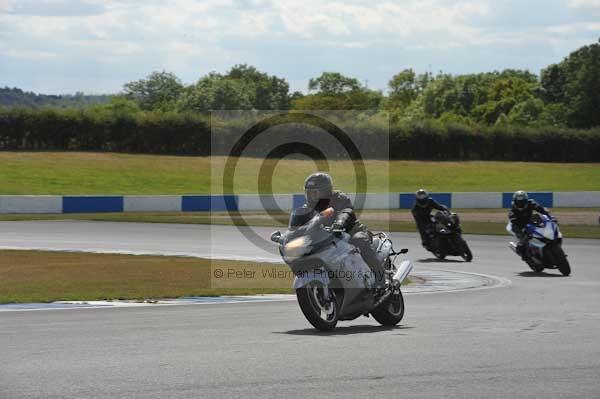 Motorcycle action photographs;donington;donington park leicestershire;donington photographs;event digital images;eventdigitalimages;no limits trackday;peter wileman photography;trackday;trackday digital images;trackday photos