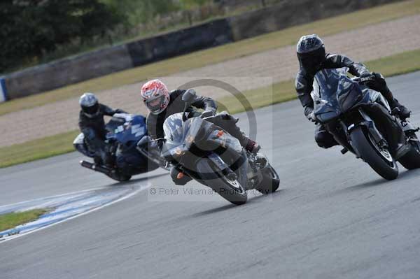 Motorcycle action photographs;donington;donington park leicestershire;donington photographs;event digital images;eventdigitalimages;no limits trackday;peter wileman photography;trackday;trackday digital images;trackday photos