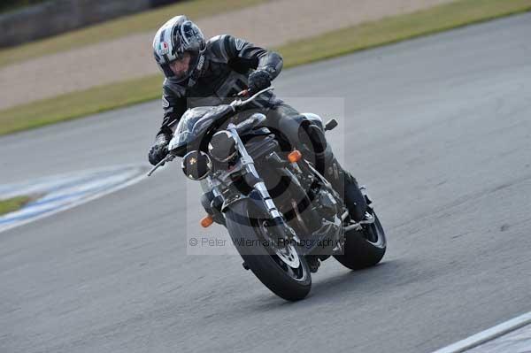 Motorcycle action photographs;donington;donington park leicestershire;donington photographs;event digital images;eventdigitalimages;no limits trackday;peter wileman photography;trackday;trackday digital images;trackday photos