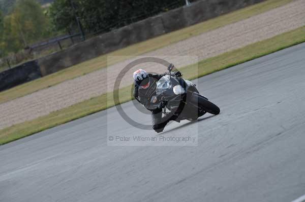 Motorcycle action photographs;donington;donington park leicestershire;donington photographs;event digital images;eventdigitalimages;no limits trackday;peter wileman photography;trackday;trackday digital images;trackday photos