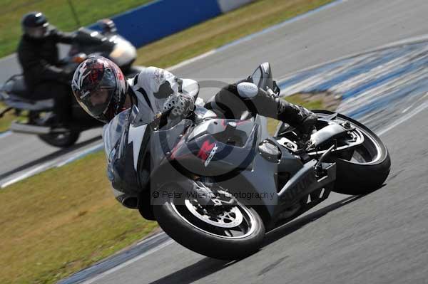 Motorcycle action photographs;donington;donington park leicestershire;donington photographs;event digital images;eventdigitalimages;no limits trackday;peter wileman photography;trackday;trackday digital images;trackday photos