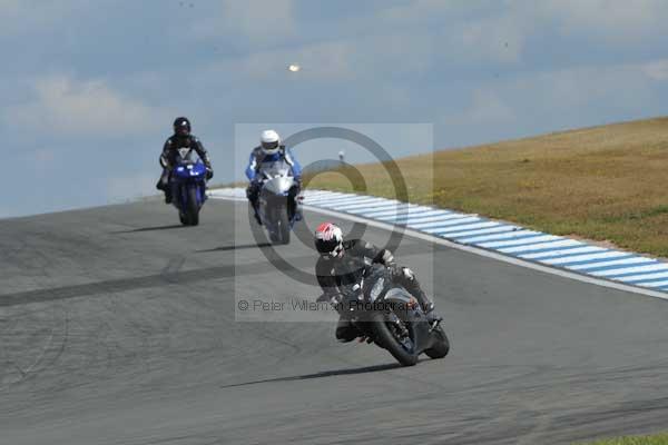 Motorcycle action photographs;donington;donington park leicestershire;donington photographs;event digital images;eventdigitalimages;no limits trackday;peter wileman photography;trackday;trackday digital images;trackday photos