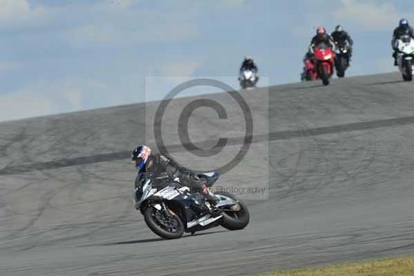 Motorcycle action photographs;donington;donington park leicestershire;donington photographs;event digital images;eventdigitalimages;no limits trackday;peter wileman photography;trackday;trackday digital images;trackday photos