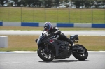 Motorcycle-action-photographs;donington;donington-park-leicestershire;donington-photographs;event-digital-images;eventdigitalimages;no-limits-trackday;peter-wileman-photography;trackday;trackday-digital-images;trackday-photos