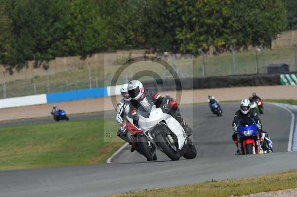 Motorcycle action photographs;donington;donington park leicestershire;donington photographs;event digital images;eventdigitalimages;no limits trackday;peter wileman photography;trackday;trackday digital images;trackday photos