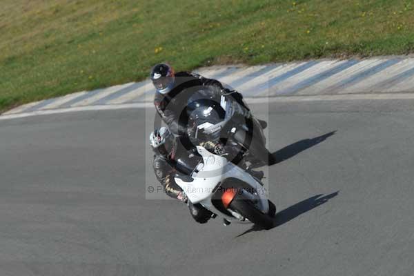 Motorcycle action photographs;donington;donington park leicestershire;donington photographs;event digital images;eventdigitalimages;no limits trackday;peter wileman photography;trackday;trackday digital images;trackday photos