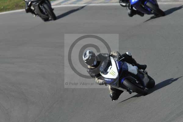 Motorcycle action photographs;donington;donington park leicestershire;donington photographs;event digital images;eventdigitalimages;no limits trackday;peter wileman photography;trackday;trackday digital images;trackday photos