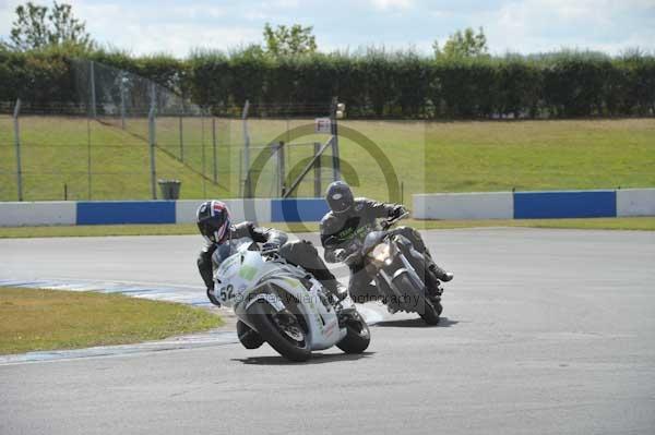 Motorcycle action photographs;donington;donington park leicestershire;donington photographs;event digital images;eventdigitalimages;no limits trackday;peter wileman photography;trackday;trackday digital images;trackday photos