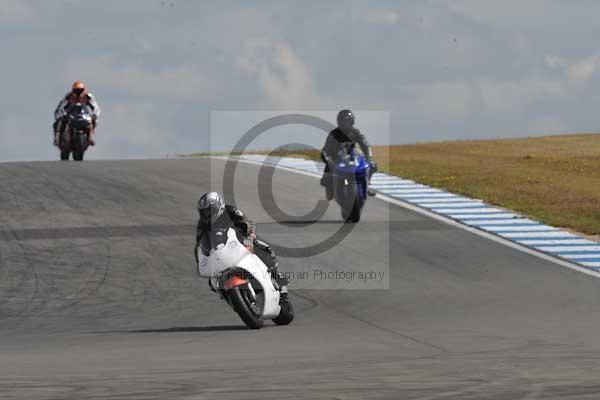 Motorcycle action photographs;donington;donington park leicestershire;donington photographs;event digital images;eventdigitalimages;no limits trackday;peter wileman photography;trackday;trackday digital images;trackday photos