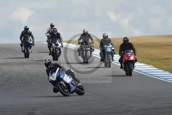 Motorcycle action photographs;donington;donington park leicestershire;donington photographs;event digital images;eventdigitalimages;no limits trackday;peter wileman photography;trackday;trackday digital images;trackday photos