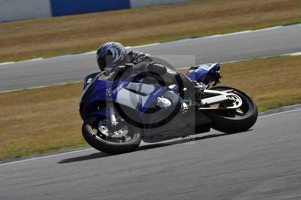 Motorcycle action photographs;donington;donington park leicestershire;donington photographs;event digital images;eventdigitalimages;no limits trackday;peter wileman photography;trackday;trackday digital images;trackday photos