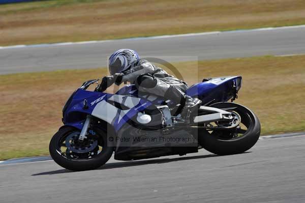 Motorcycle action photographs;donington;donington park leicestershire;donington photographs;event digital images;eventdigitalimages;no limits trackday;peter wileman photography;trackday;trackday digital images;trackday photos