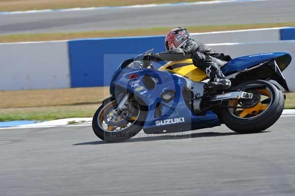 Motorcycle action photographs;donington;donington park leicestershire;donington photographs;event digital images;eventdigitalimages;no limits trackday;peter wileman photography;trackday;trackday digital images;trackday photos