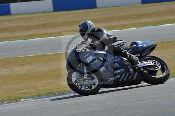 Motorcycle action photographs;donington;donington park leicestershire;donington photographs;event digital images;eventdigitalimages;no limits trackday;peter wileman photography;trackday;trackday digital images;trackday photos