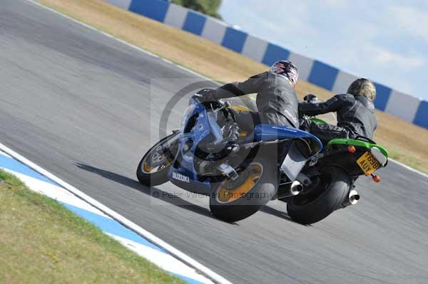 Motorcycle action photographs;donington;donington park leicestershire;donington photographs;event digital images;eventdigitalimages;no limits trackday;peter wileman photography;trackday;trackday digital images;trackday photos