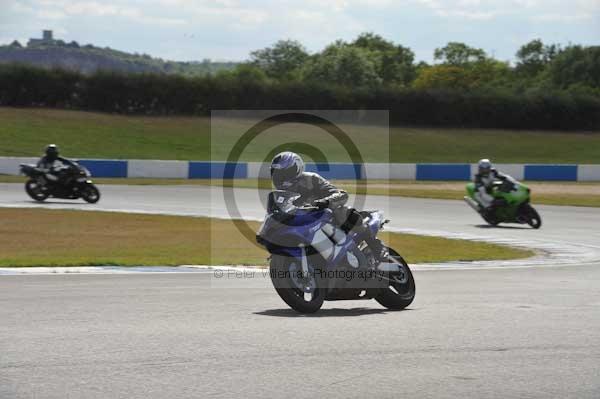 Motorcycle action photographs;donington;donington park leicestershire;donington photographs;event digital images;eventdigitalimages;no limits trackday;peter wileman photography;trackday;trackday digital images;trackday photos