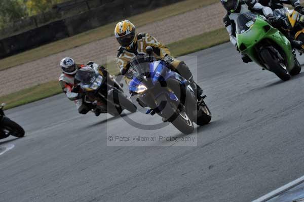 Motorcycle action photographs;donington;donington park leicestershire;donington photographs;event digital images;eventdigitalimages;no limits trackday;peter wileman photography;trackday;trackday digital images;trackday photos