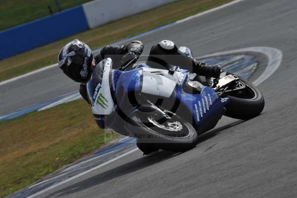 Motorcycle action photographs;donington;donington park leicestershire;donington photographs;event digital images;eventdigitalimages;no limits trackday;peter wileman photography;trackday;trackday digital images;trackday photos