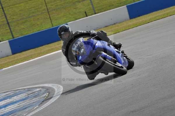 Motorcycle action photographs;donington;donington park leicestershire;donington photographs;event digital images;eventdigitalimages;no limits trackday;peter wileman photography;trackday;trackday digital images;trackday photos