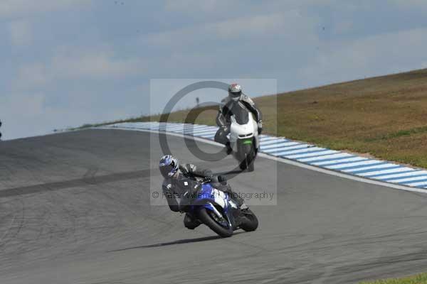 Motorcycle action photographs;donington;donington park leicestershire;donington photographs;event digital images;eventdigitalimages;no limits trackday;peter wileman photography;trackday;trackday digital images;trackday photos