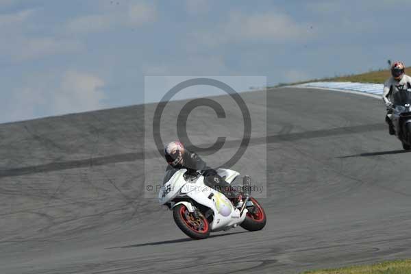 Motorcycle action photographs;donington;donington park leicestershire;donington photographs;event digital images;eventdigitalimages;no limits trackday;peter wileman photography;trackday;trackday digital images;trackday photos