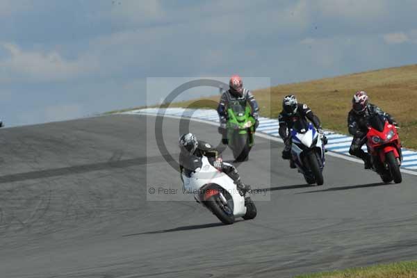 Motorcycle action photographs;donington;donington park leicestershire;donington photographs;event digital images;eventdigitalimages;no limits trackday;peter wileman photography;trackday;trackday digital images;trackday photos