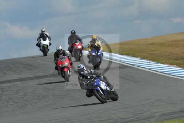 Motorcycle action photographs;donington;donington park leicestershire;donington photographs;event digital images;eventdigitalimages;no limits trackday;peter wileman photography;trackday;trackday digital images;trackday photos