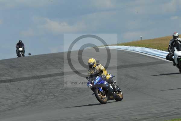 Motorcycle action photographs;donington;donington park leicestershire;donington photographs;event digital images;eventdigitalimages;no limits trackday;peter wileman photography;trackday;trackday digital images;trackday photos