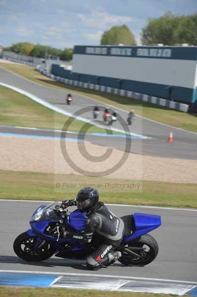 Motorcycle action photographs;donington;donington park leicestershire;donington photographs;event digital images;eventdigitalimages;no limits trackday;peter wileman photography;trackday;trackday digital images;trackday photos