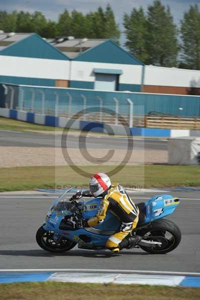 Motorcycle action photographs;donington;donington park leicestershire;donington photographs;event digital images;eventdigitalimages;no limits trackday;peter wileman photography;trackday;trackday digital images;trackday photos