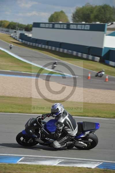 Motorcycle action photographs;donington;donington park leicestershire;donington photographs;event digital images;eventdigitalimages;no limits trackday;peter wileman photography;trackday;trackday digital images;trackday photos