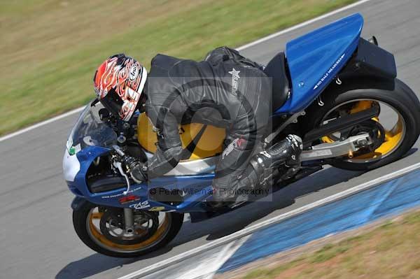 Motorcycle action photographs;donington;donington park leicestershire;donington photographs;event digital images;eventdigitalimages;no limits trackday;peter wileman photography;trackday;trackday digital images;trackday photos