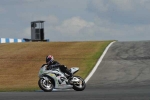 Motorcycle-action-photographs;donington;donington-park-leicestershire;donington-photographs;event-digital-images;eventdigitalimages;no-limits-trackday;peter-wileman-photography;trackday;trackday-digital-images;trackday-photos