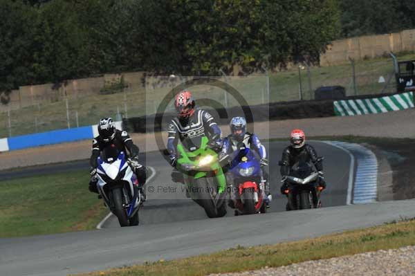 Motorcycle action photographs;donington;donington park leicestershire;donington photographs;event digital images;eventdigitalimages;no limits trackday;peter wileman photography;trackday;trackday digital images;trackday photos