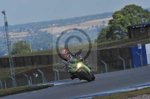 Motorcycle action photographs;donington;donington park leicestershire;donington photographs;event digital images;eventdigitalimages;no limits trackday;peter wileman photography;trackday;trackday digital images;trackday photos