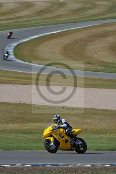 Motorcycle action photographs;donington;donington park leicestershire;donington photographs;event digital images;eventdigitalimages;no limits trackday;peter wileman photography;trackday;trackday digital images;trackday photos