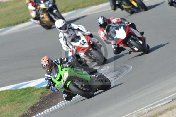 Motorcycle action photographs;donington;donington park leicestershire;donington photographs;event digital images;eventdigitalimages;no limits trackday;peter wileman photography;trackday;trackday digital images;trackday photos