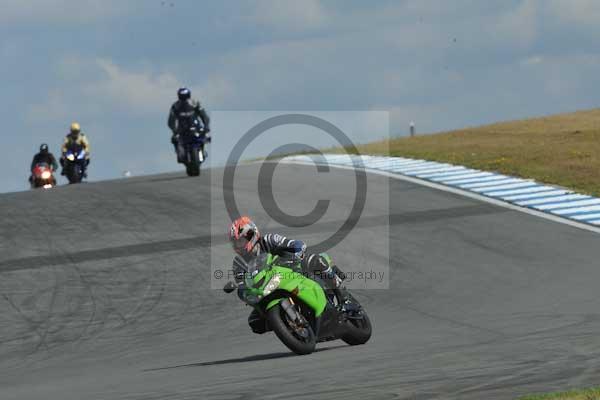 Motorcycle action photographs;donington;donington park leicestershire;donington photographs;event digital images;eventdigitalimages;no limits trackday;peter wileman photography;trackday;trackday digital images;trackday photos